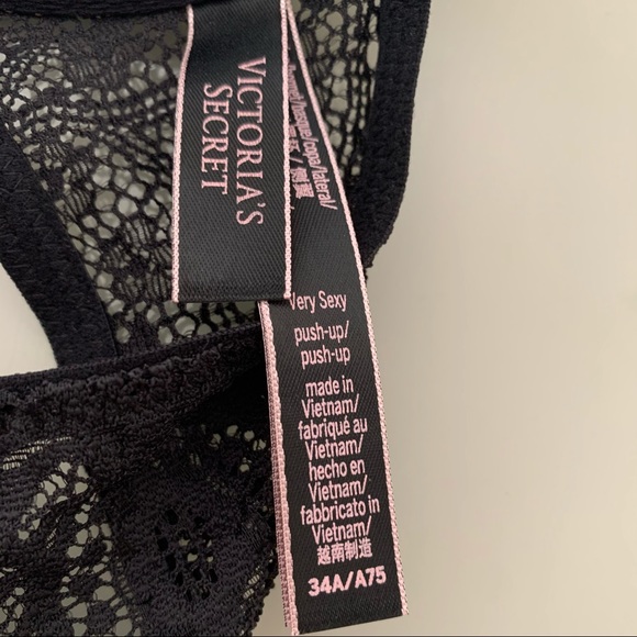 SOLD Victoria’s Secret Very Sexy Push-up Bra - Picture 5 of 5